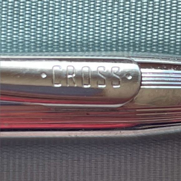 Vintage Cross Classic Century Silver Pen in Box. - Picture 3 of 4